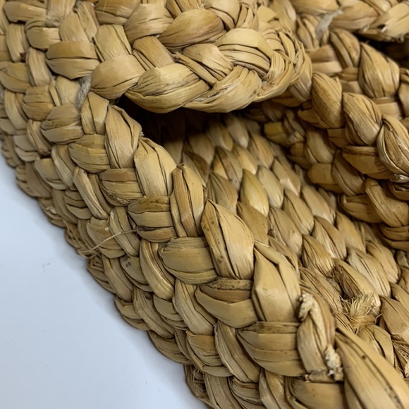 Wicker Rattan Pair of Loafer Shoes | Decor Feet Foot Hanging Boho Hippie Pieces - Picture 7 of 8